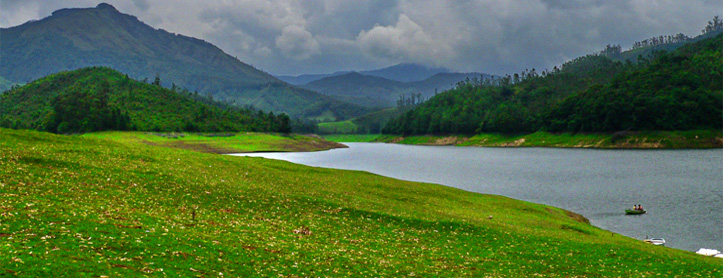 2 Nights / 3 Days Family Package
Madurai - Munnar (18 Persons)