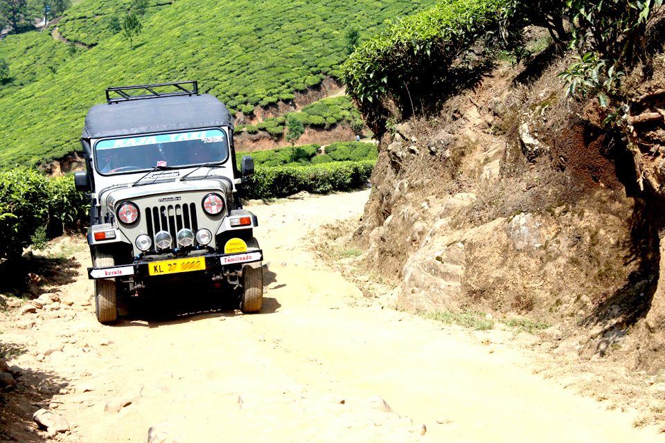 Kolukkumalai Jeep Safari