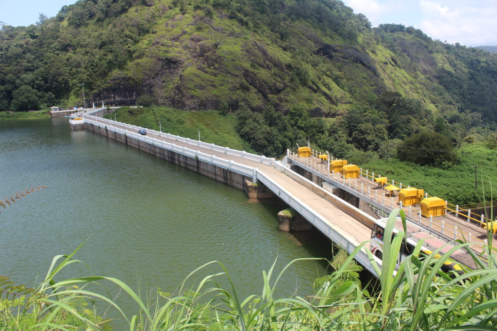 Ponmudi Dam Jeep Safari